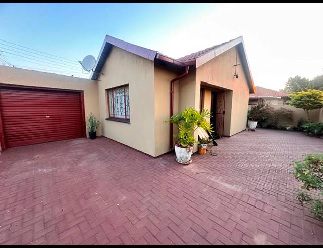 3 BEDROOM PROPERTY TO RENT IN GA-RANKUWA ZONE 1